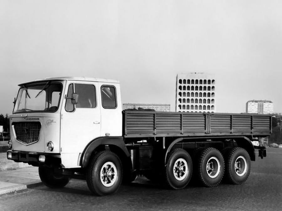  Lancia Esagamma E 8x4 1966 года  (фото 1 из 1)